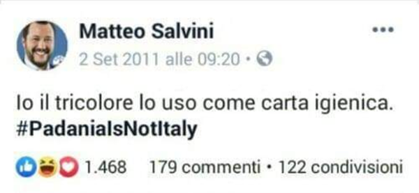Salvini, la carta igienica e il tricolore (+ bonus track)