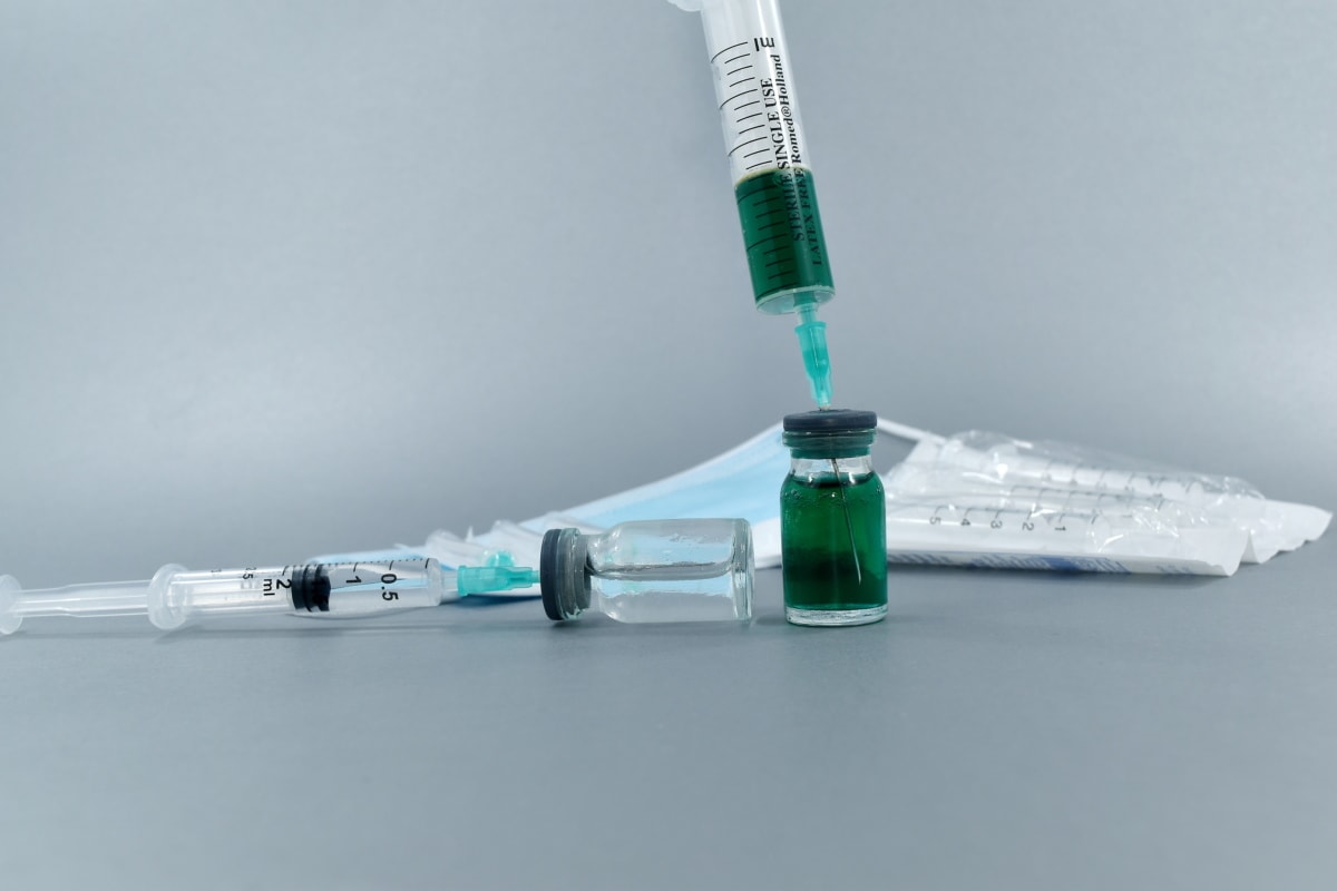 Un nesso tra vaccini e leucemia? article-post