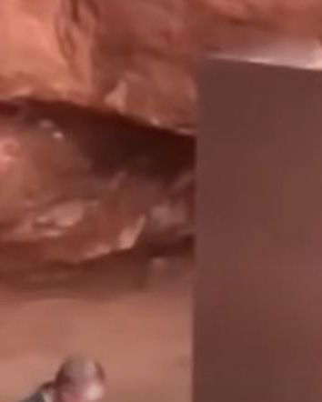 Il monolito che non è un monolito