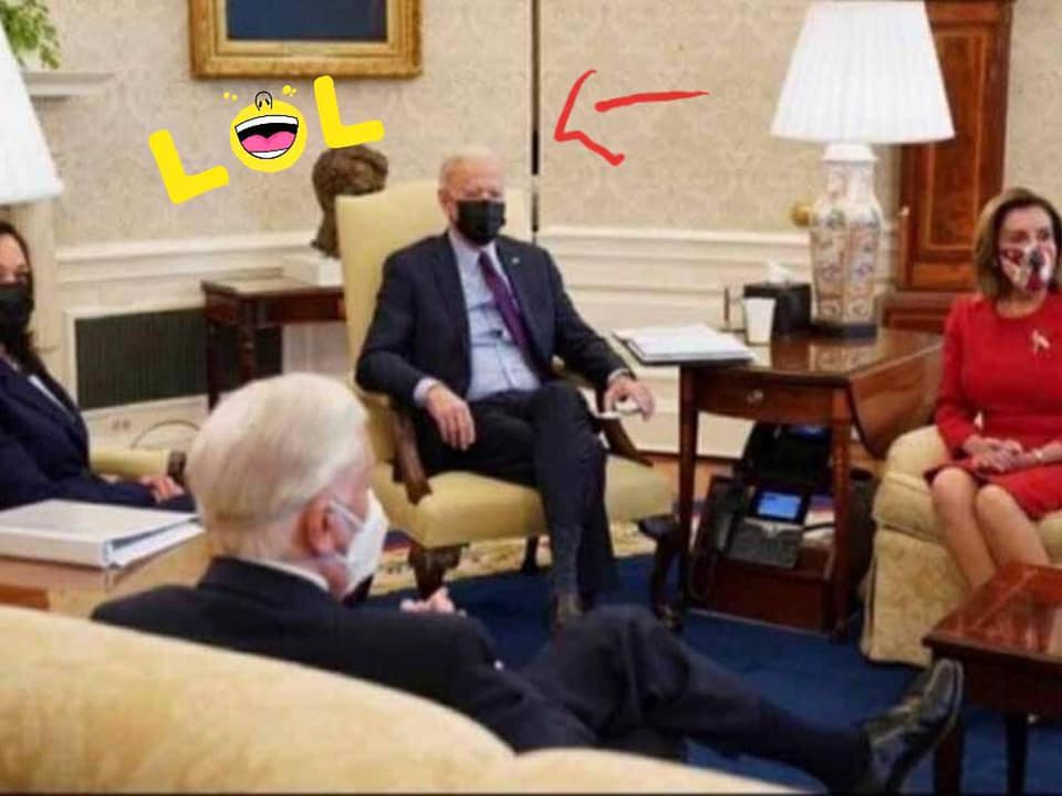 Biden, Q e le quinte della TV nello studio ovale article-post