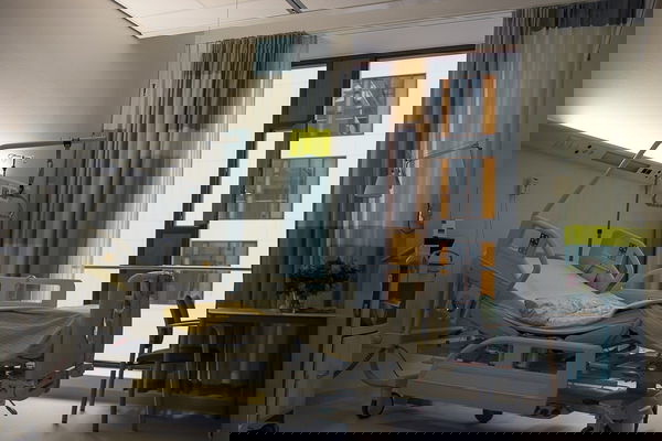 La bambina di undici anni ricoverata a Bologna per COVID