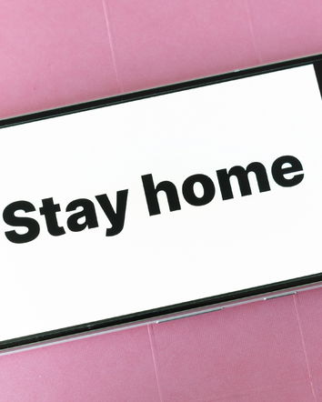 COVID durerà 10 anni se non riapriamo