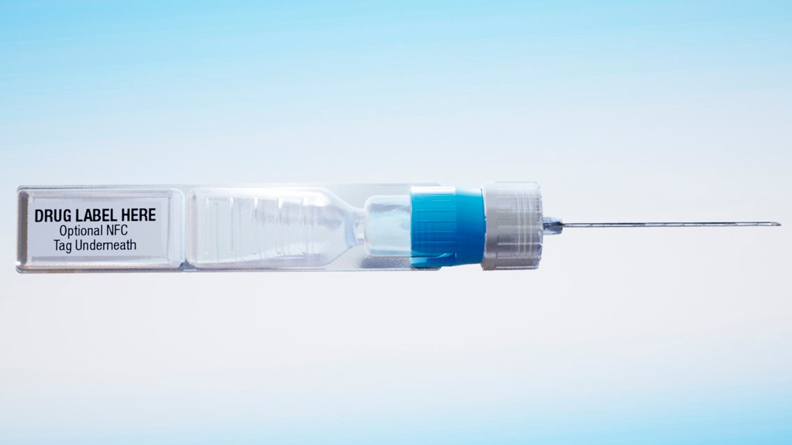Chip nei vaccini contro Covid-19 & satira article-post