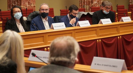 Christian Perronne e i convegni antivaccinisti in Lussemburgo