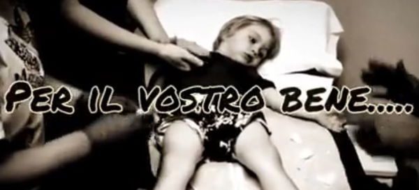 Il video del bambino vaccinato