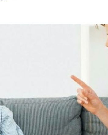 Calenda e l’Europa che vieta di mandare in castigo i figli