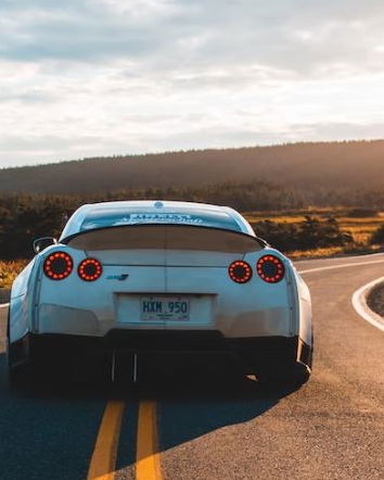 Blast from the past – L’auto ad acqua che fa 5.000 km con 5 litri