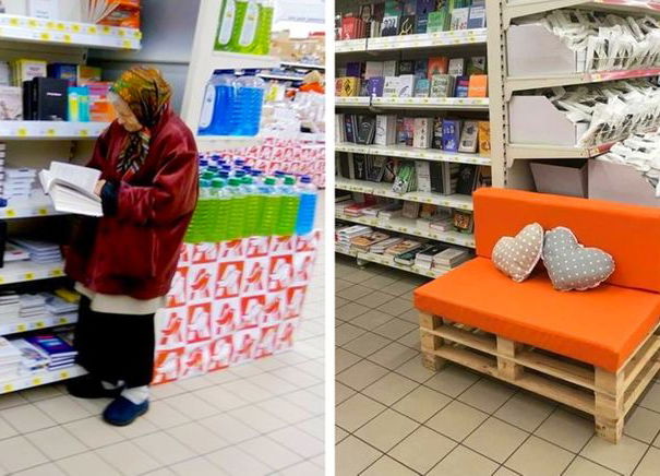 La signora che legge al supermercato article-post