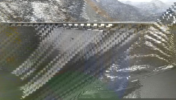 Jimmy, Ornella, la diga e il disagio