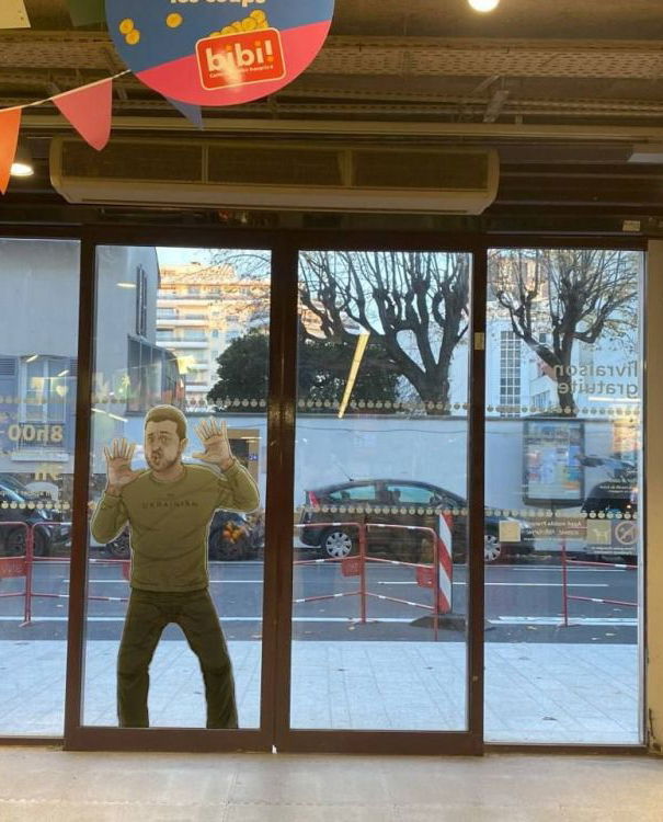 Franprix e Zelensky mendicante article-post