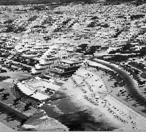 Tal-Alrabea Beach, Palestina 1944