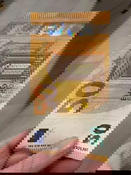 Pagherò di nuovo in contanti article-post