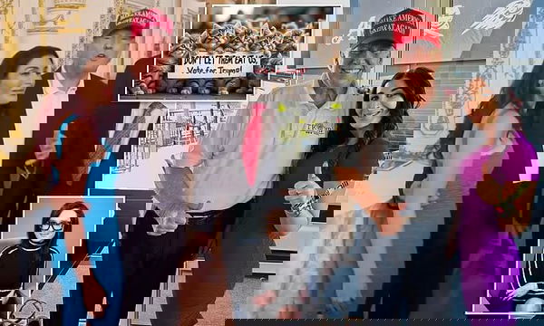 In campagna con la cospirazionista