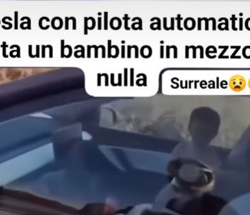 Il bambino nella Tesla