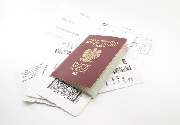 IT Wallet, la ricarica della Tesla e le morosità pregresse