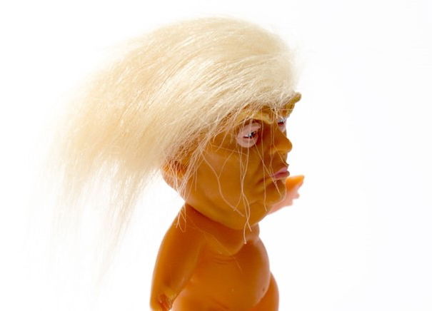 L’insediamento di Trump tra bufale e imbarazzi article-post