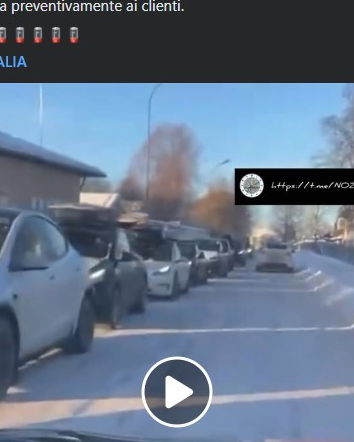 Le Tesla in coda in Svezia