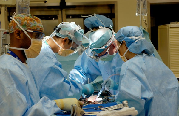 L’abolizione degli Ordini dei medici francesi