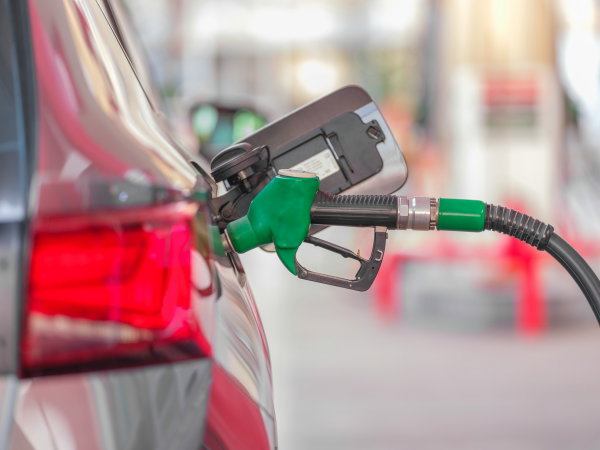 Inventori contro il petrolio e complottisti contro lo spirito critico