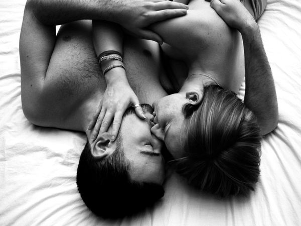 10 modi per capire se lui ti ama