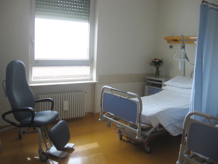 La coppia che fa sesso sfrenato in ospedale article-post