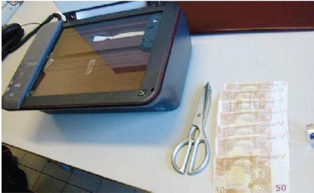Euro falsi con stampante e scanner: ecco chi li fa