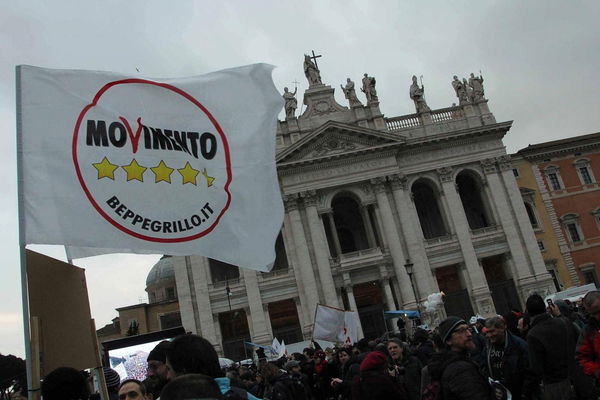 Beppe Grillo, Stiglitz e il programma del M5S