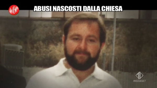 Le Iene e il prete pedofilo coperto dal cardinale a Savona