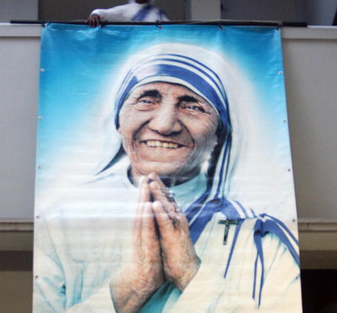 Madre Teresa di Calcutta santa