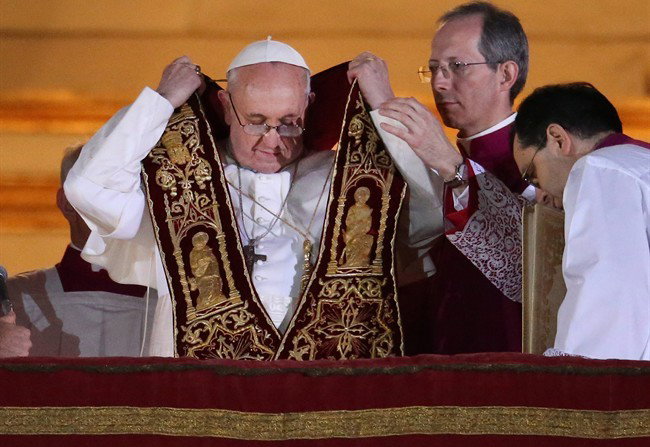 La bufala degli insulti di Papa Francesco alle donne article-post