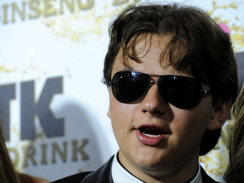 Il figlio di Michael Jackson racconta come è morto il padre article-post