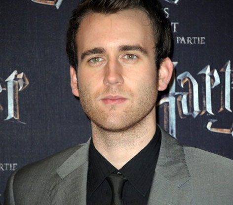 L’incantesimo che ha trasformato Matthew Lewis in Neville Paciock
