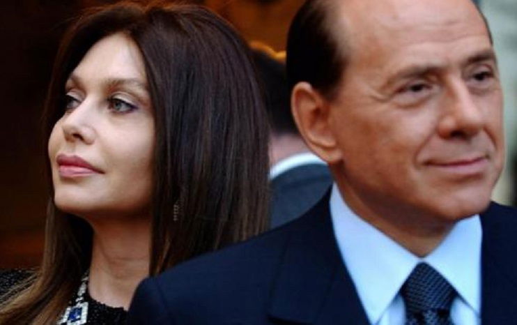 Veronica Lario scrive a Berlusconi dopo 12 anni: «Addolorata per il virus che ti ha colpito»