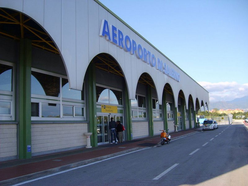 Il Pasticciaccio Dell'aeroporto Salerno-Costa D'Amalfi | Giornalettismo