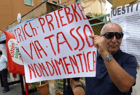 Chi sono davvero i Lefebvriani article-post