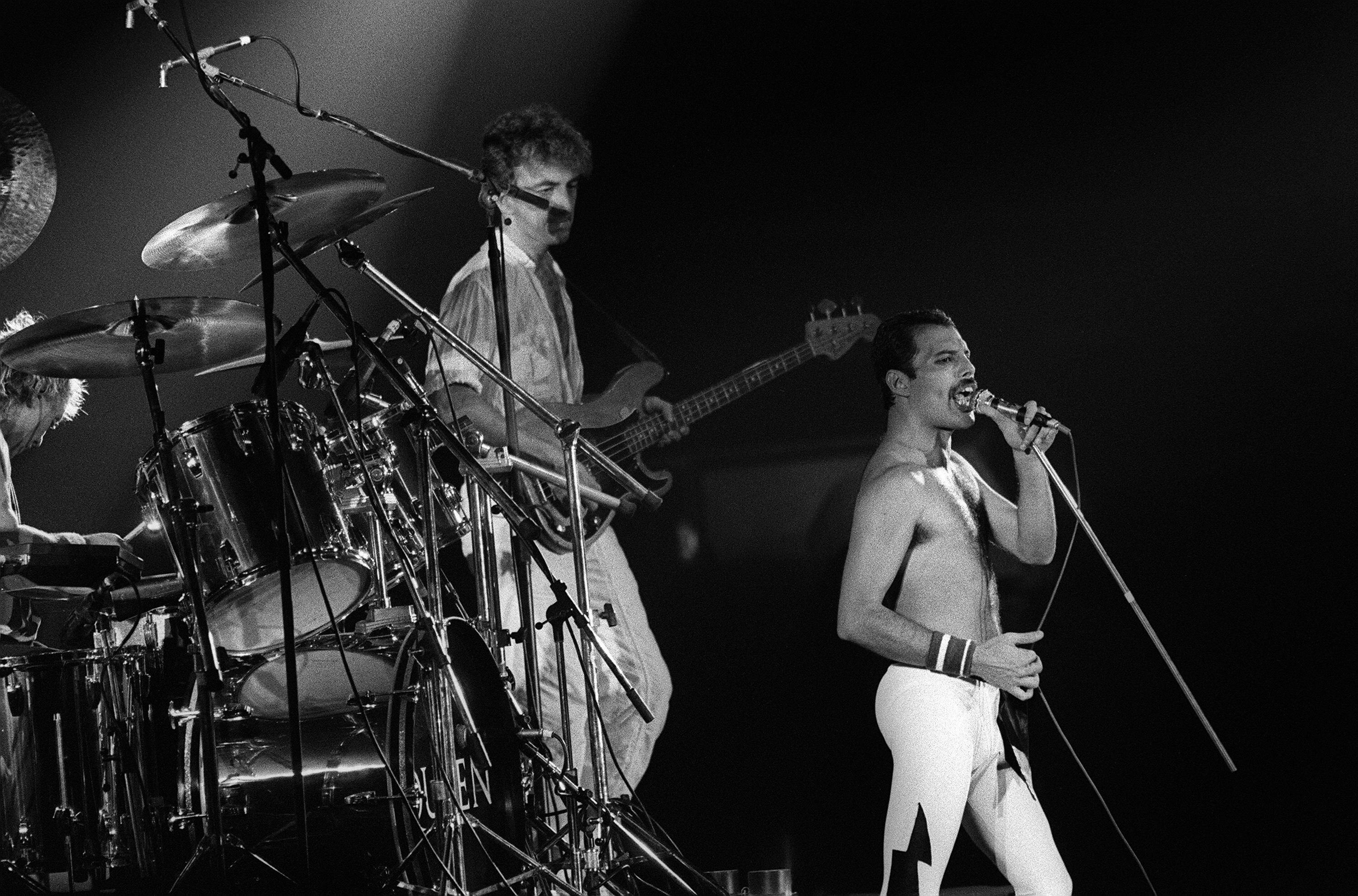 Le 10 più belle canzoni di Freddie Mercury | VIDEO