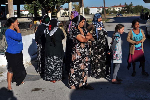 La vera madre di Maria, la bimba «rapita dagli zingari»