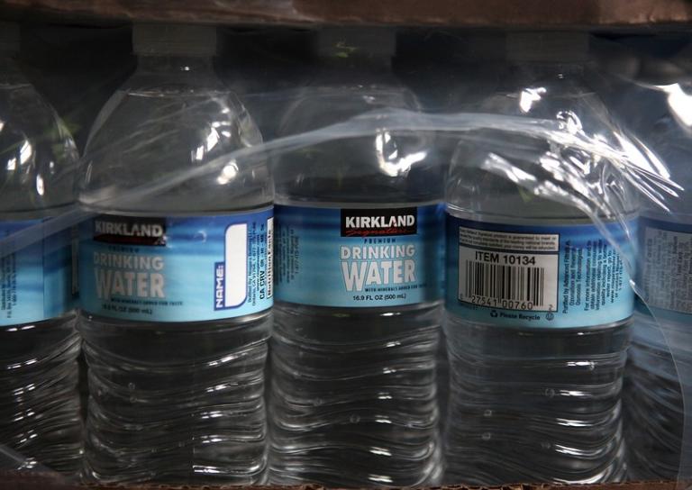 Perché, secondo il Guardian, i “nemici” della Plastic Tax stanno vincendo