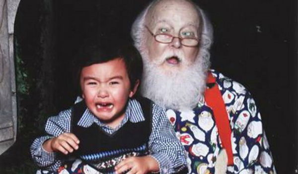 Le 29 foto che renderanno Babbo Natale il tuo incubo