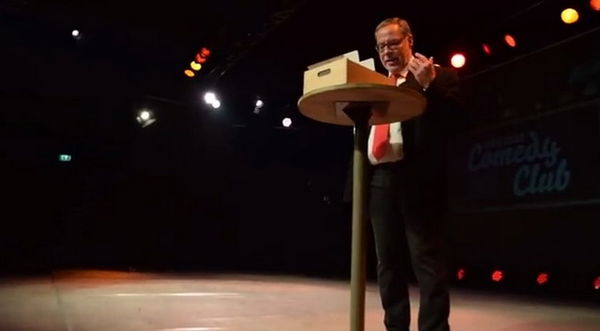 Il sindaco di Berna che sfotte gli italiani «troppo pigri per lavorare»