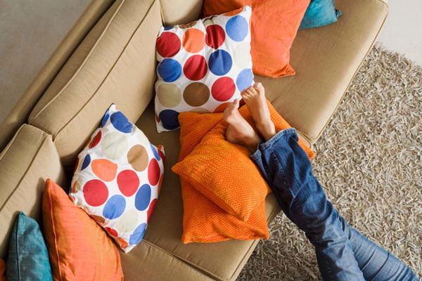 Le zanzare prendono di mira i tuoi piedi perché “puzzano”