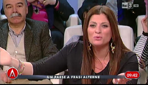 Perché abbiamo un problema se Jole Santelli dice che Berlusconi «può permettersi la battuta sessista»