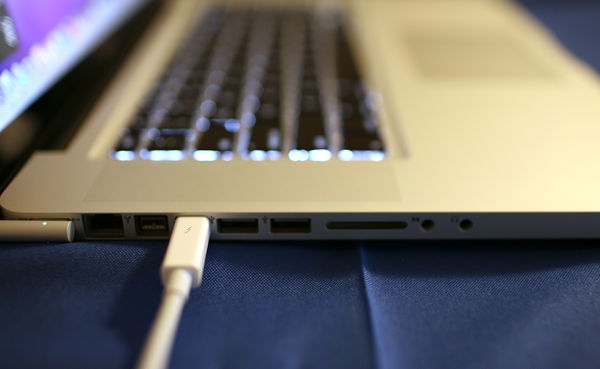 Uno YouTuber ha (economicamente) risolto i problemi di surriscaldamento del MacBook Air M2