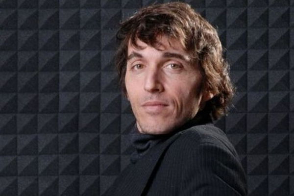 La Zanzara: Giuseppe Cruciani nei guai per la trans Efe Bal