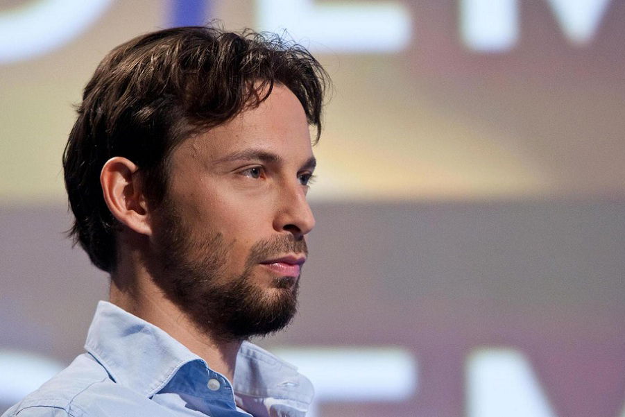 Ottoemezzo con Andrea Scanzi e Giovanni Favia Giornalettismo