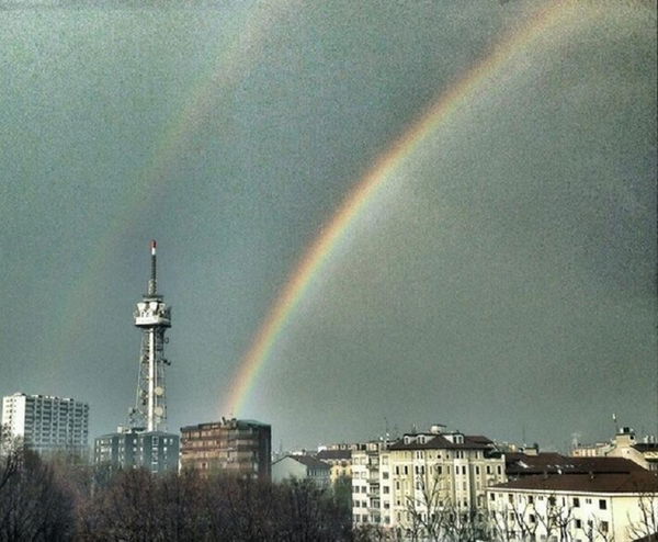 Perché esiste il doppio arcobaleno