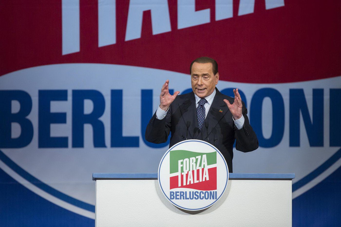  Silvio Berlusconi Ha Corrotto L Italia Giornalettismo