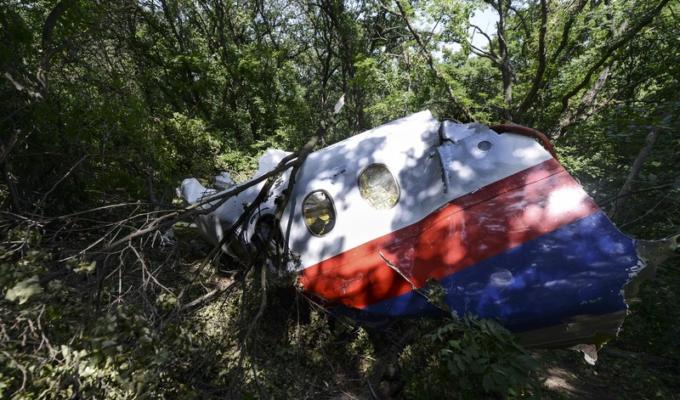 Il volo MH17 è stato distrutto da una violenta decompressione