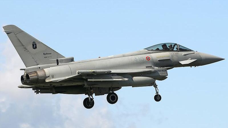 Quanto Consuma Un Aereo Da Caccia