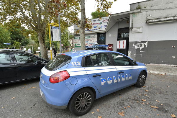 “Queste storie mi affascinano”, “Starei due ore a sentirti”